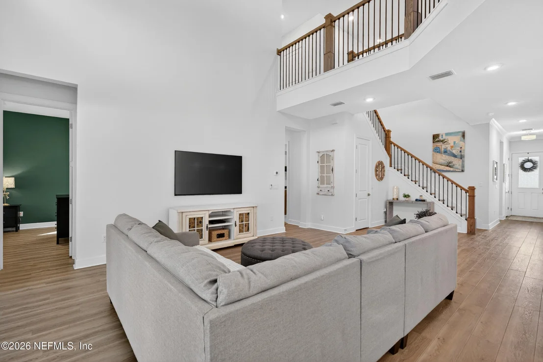 Photo of 164 OLD HALE Way