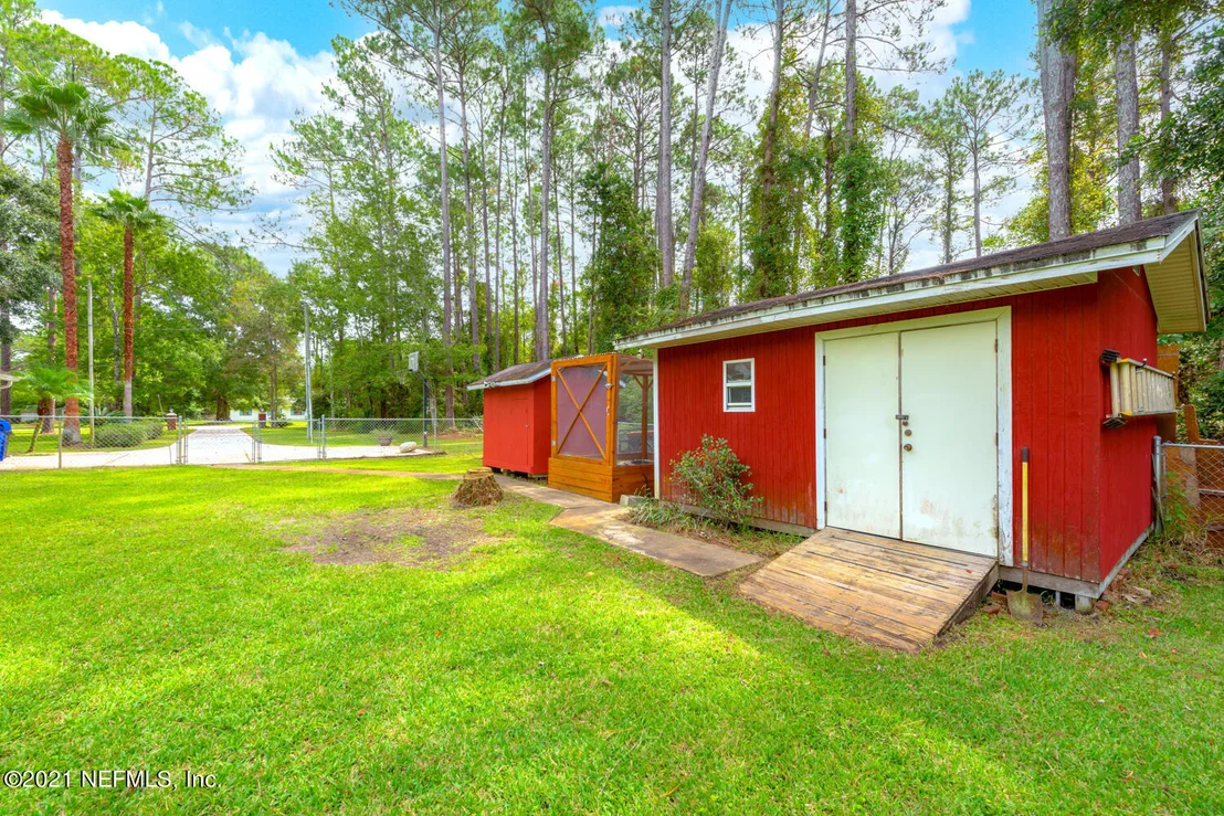Photo of 370 CIRCLE Drive W