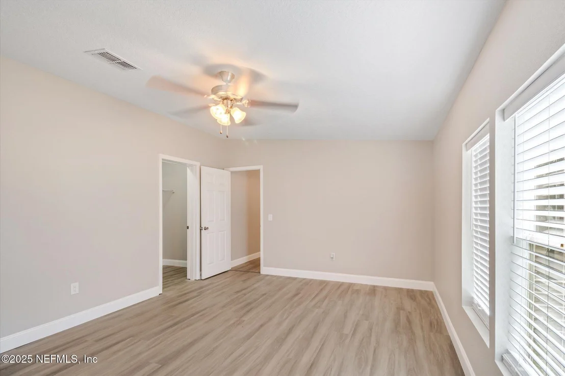 Photo of 5000 PALM Avenue