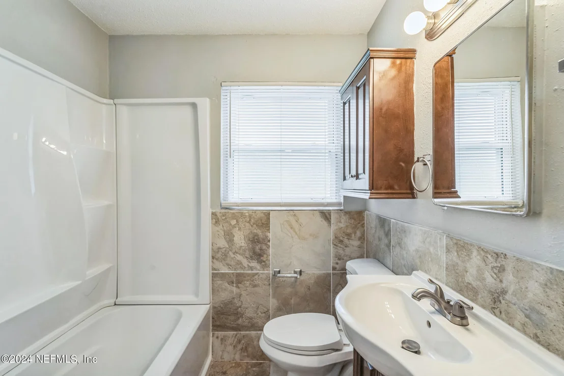 Photo of 6974 ROLLO Road