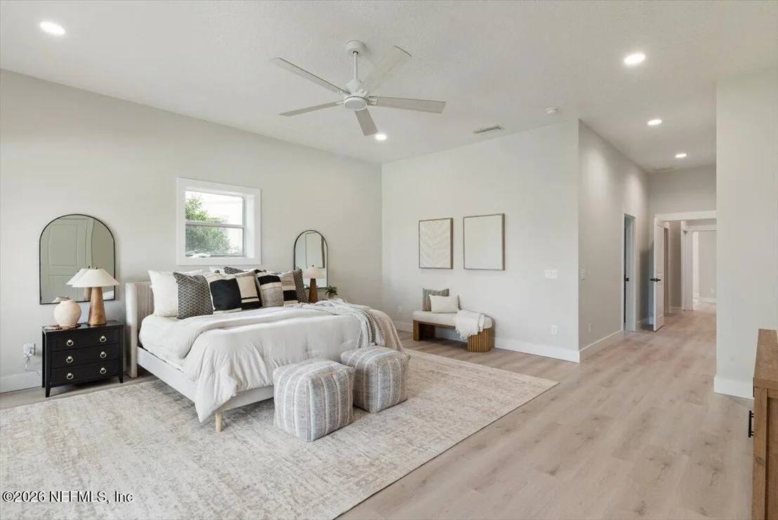 Photo of 3845 HARBOR Drive