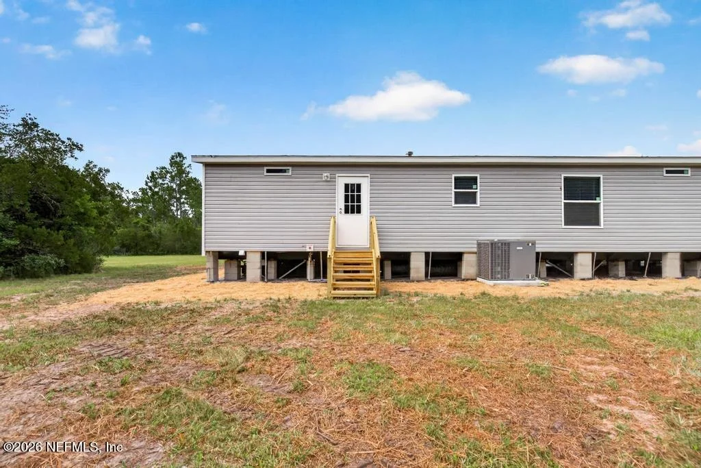 Photo of 28122 TRINITY Lane