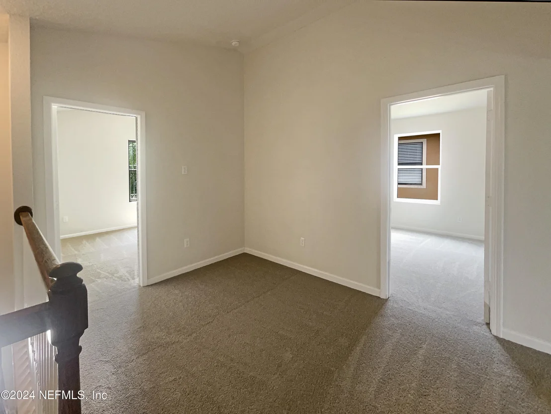 Photo of 13527 DEVAN LEE Drive E