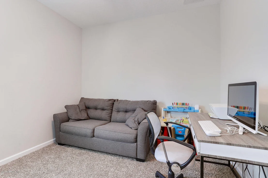 Photo of 1127 LAUREL VALLEY Drive