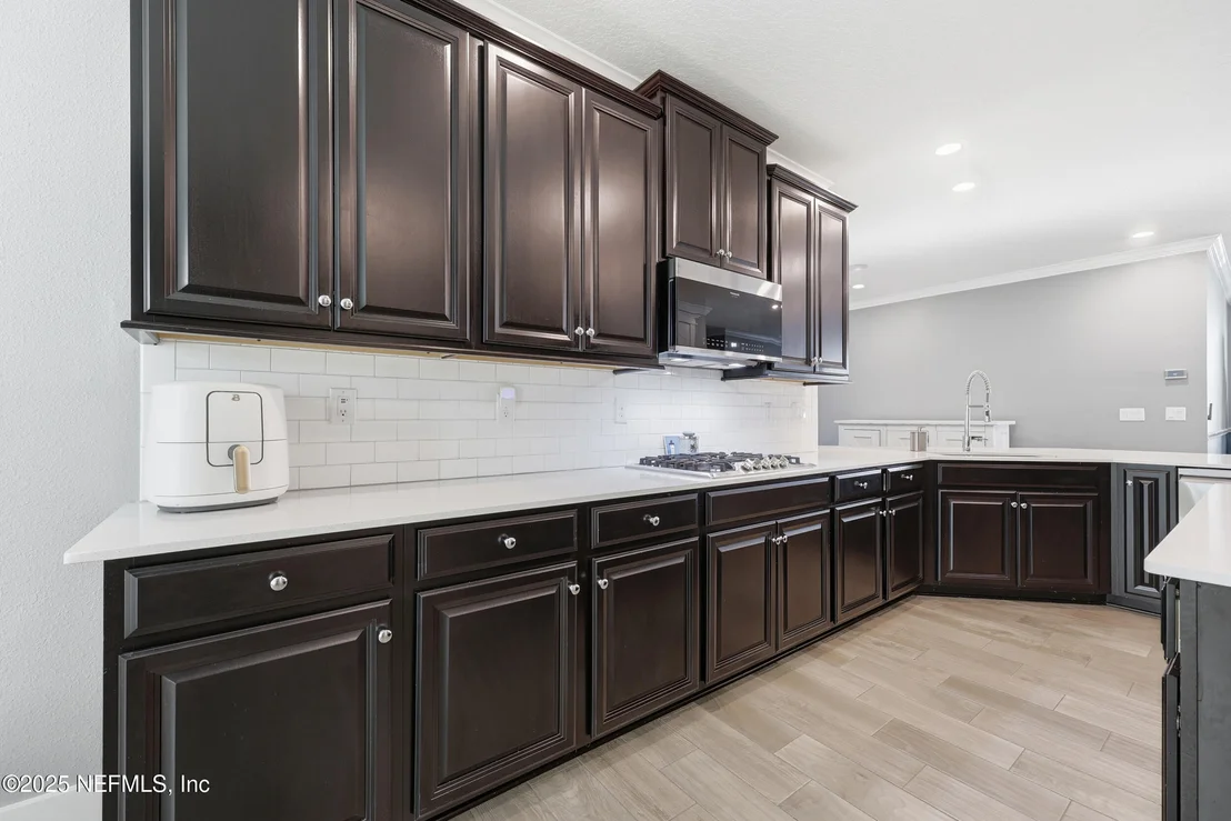 Photo of 105 CROWN COLONY Road