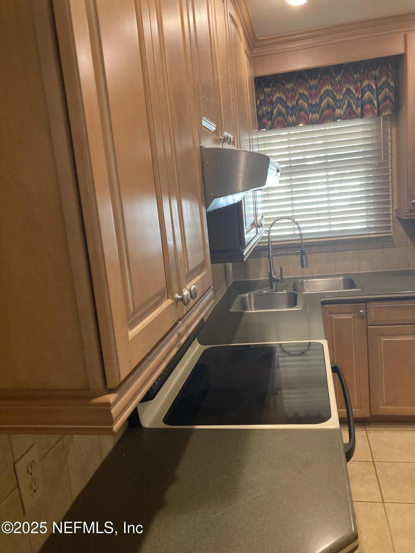 Photo of 1334 MURRAY Drive