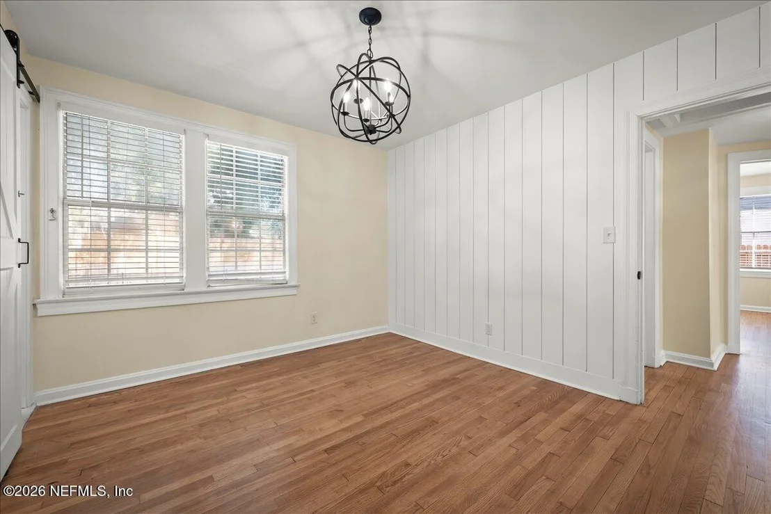 Photo of 1639 PARRISH Place
