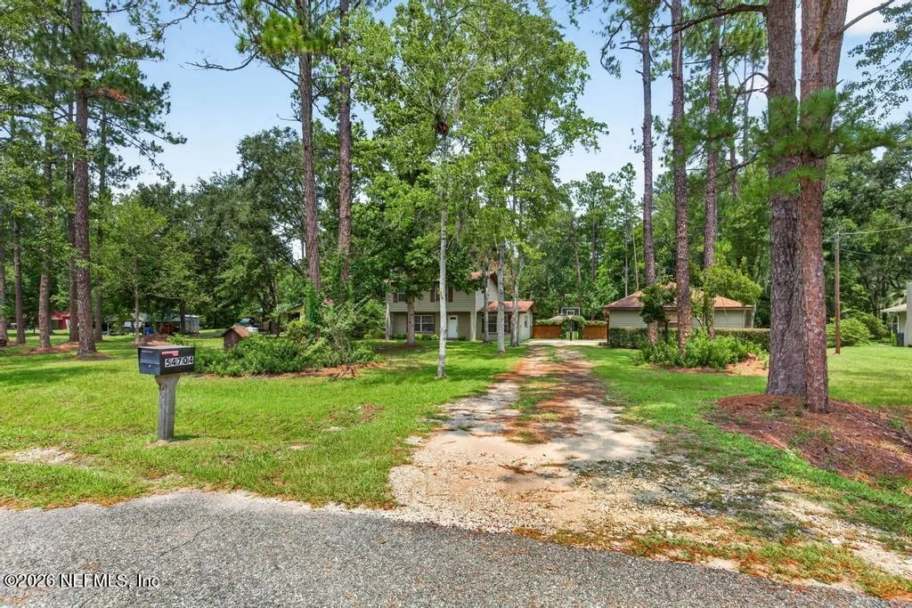 Photo of 54704 CRAVEY Road