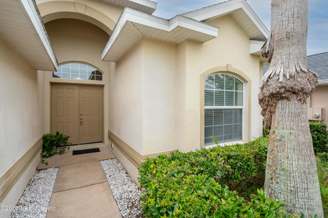 Photo of 756 CRESTWOOD Drive