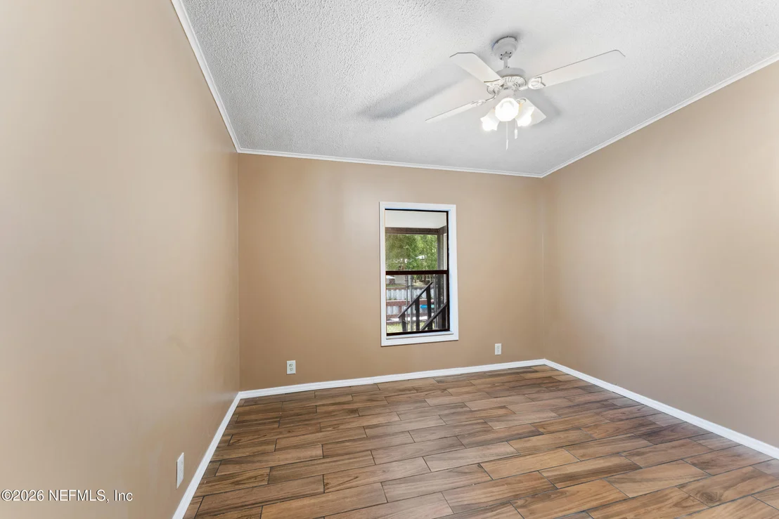Photo of 418 COVE Drive