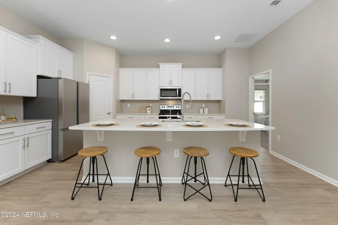 Photo of 65985 EDGEWATER Drive