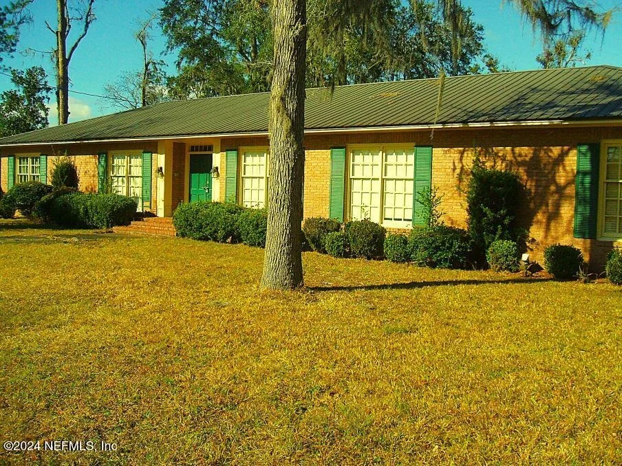 Photo of 1113 FIELDCREST Road