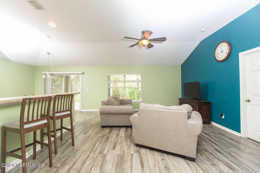 Photo of 1740 FERNCREEK Drive