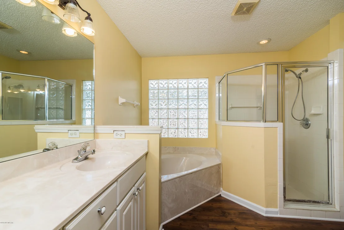 Photo of 817 MACKENZIE Circle