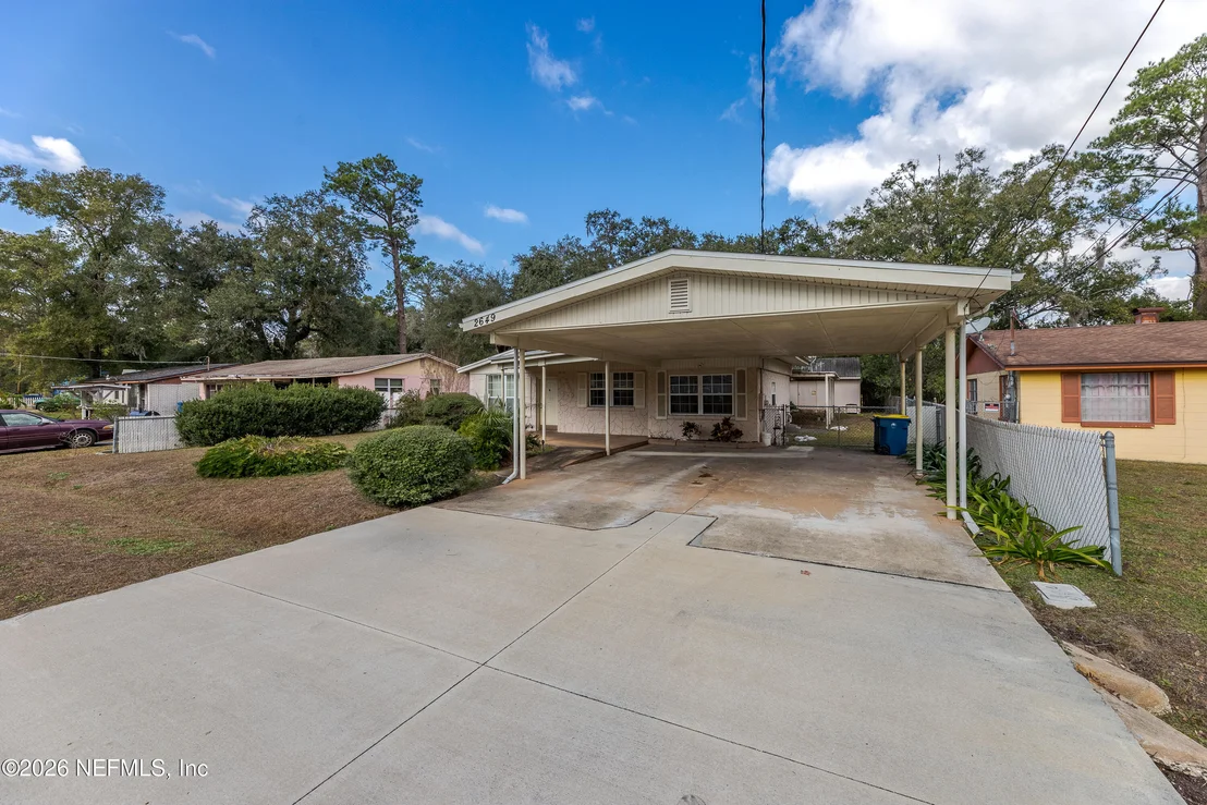 Photo of 2649 SANDRA Lane