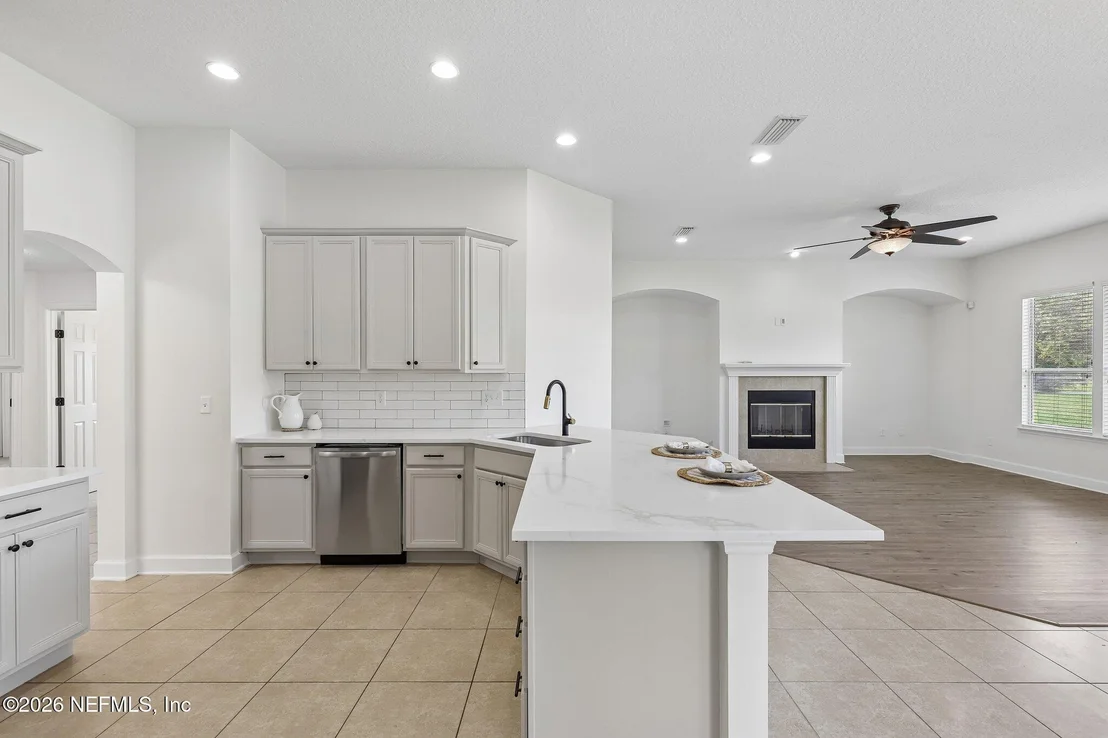 Photo of 12564 DEWHURST Circle