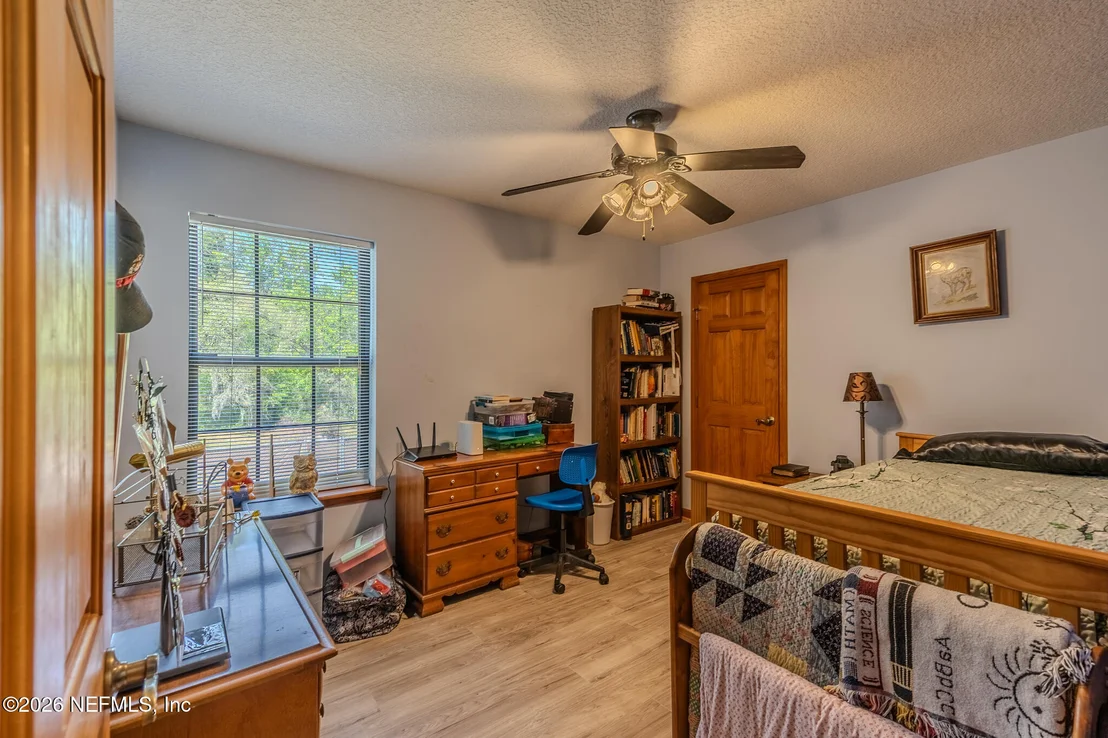 Photo of 1801 LAKE Road