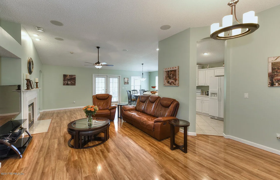 Photo of 1580 AUSTIN Lane