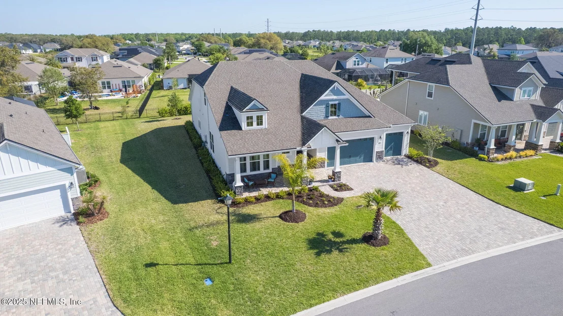 Photo of 63 BRADDOCK Court