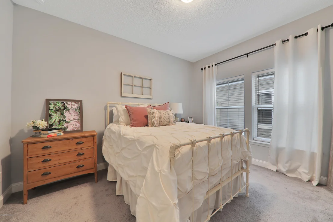 Photo of 733 RALPH Street