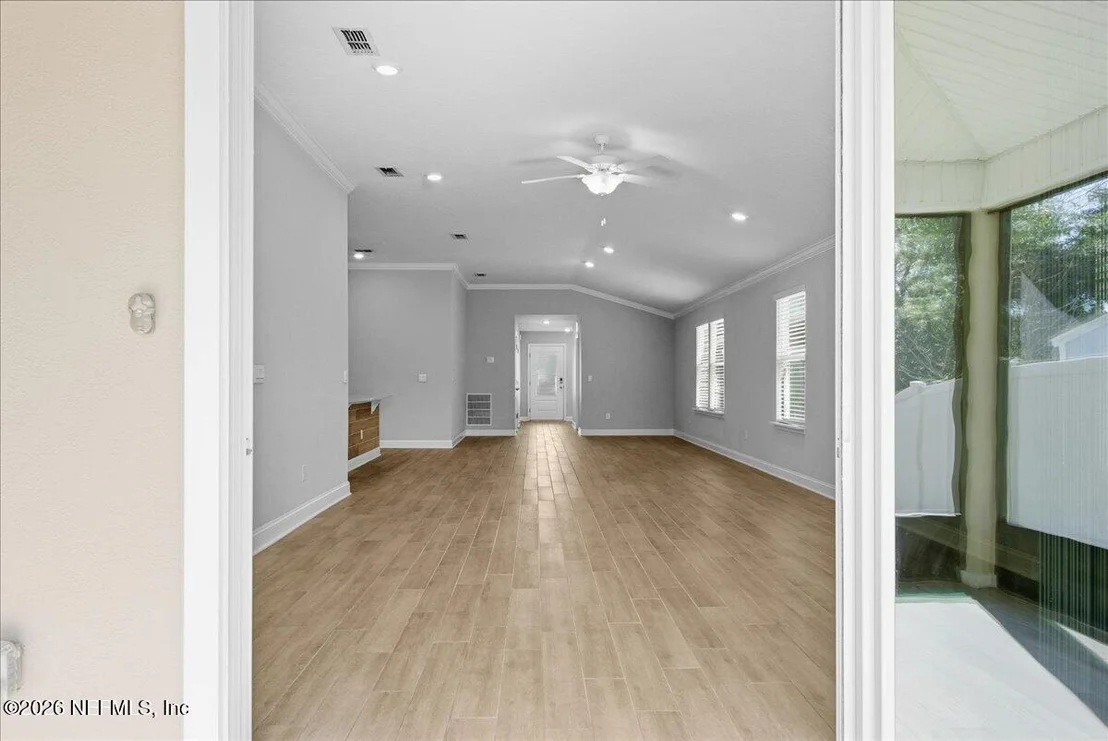 Photo of 101 NARVAREZ Avenue