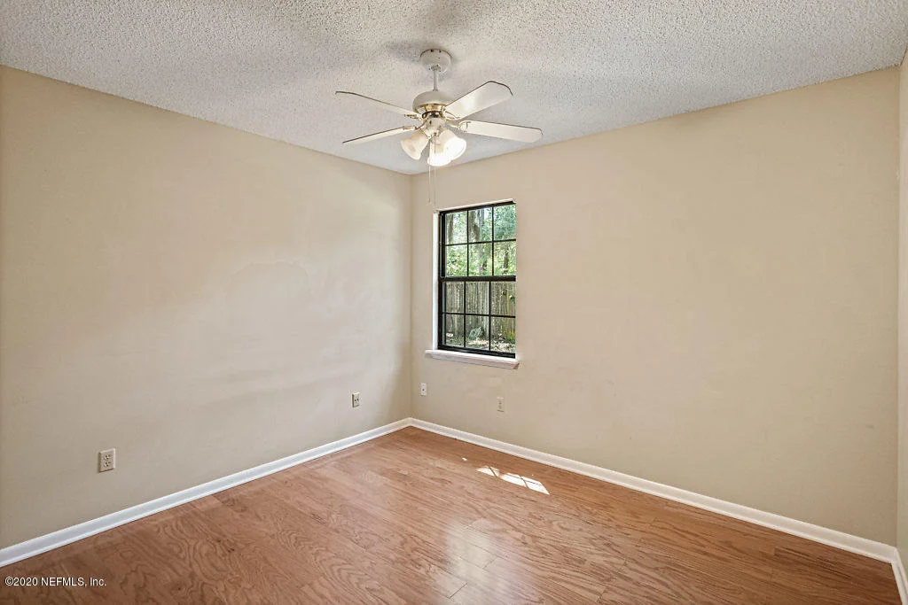 Photo of 4866 TRUMBULL Place