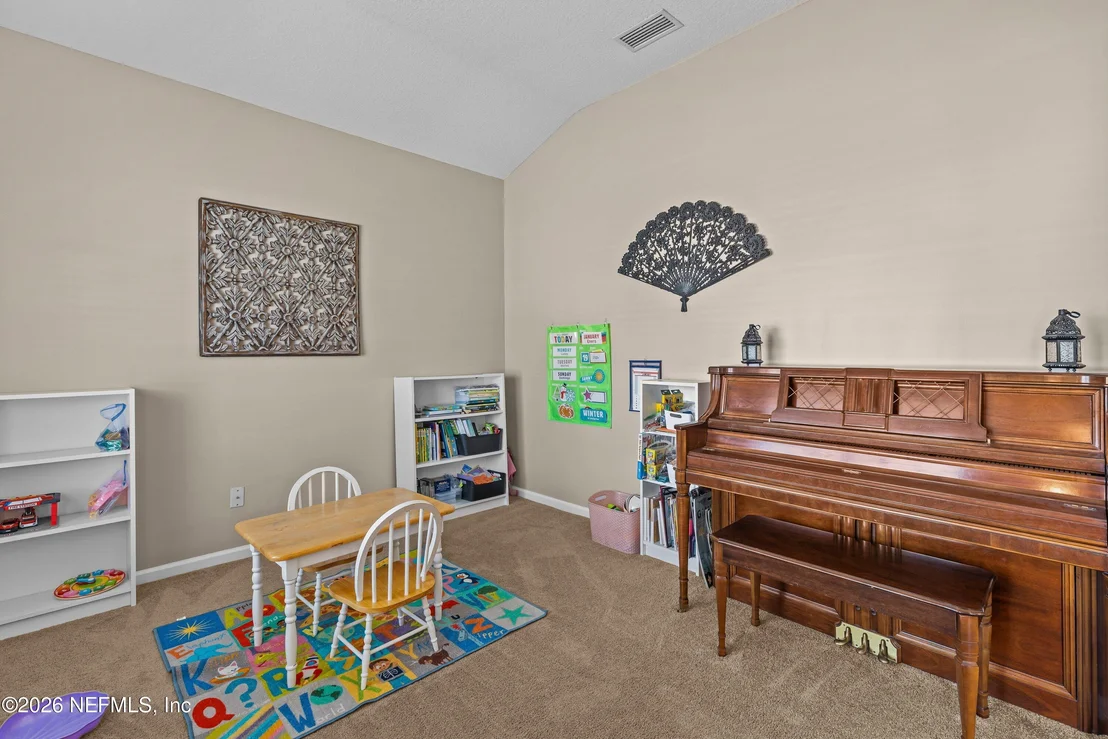 Photo of 11714 RAINDROP Road