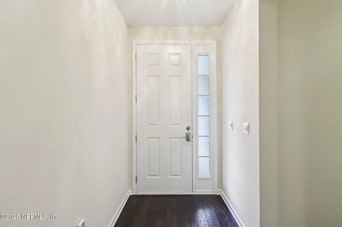 Photo of 261 PALISADE Drive