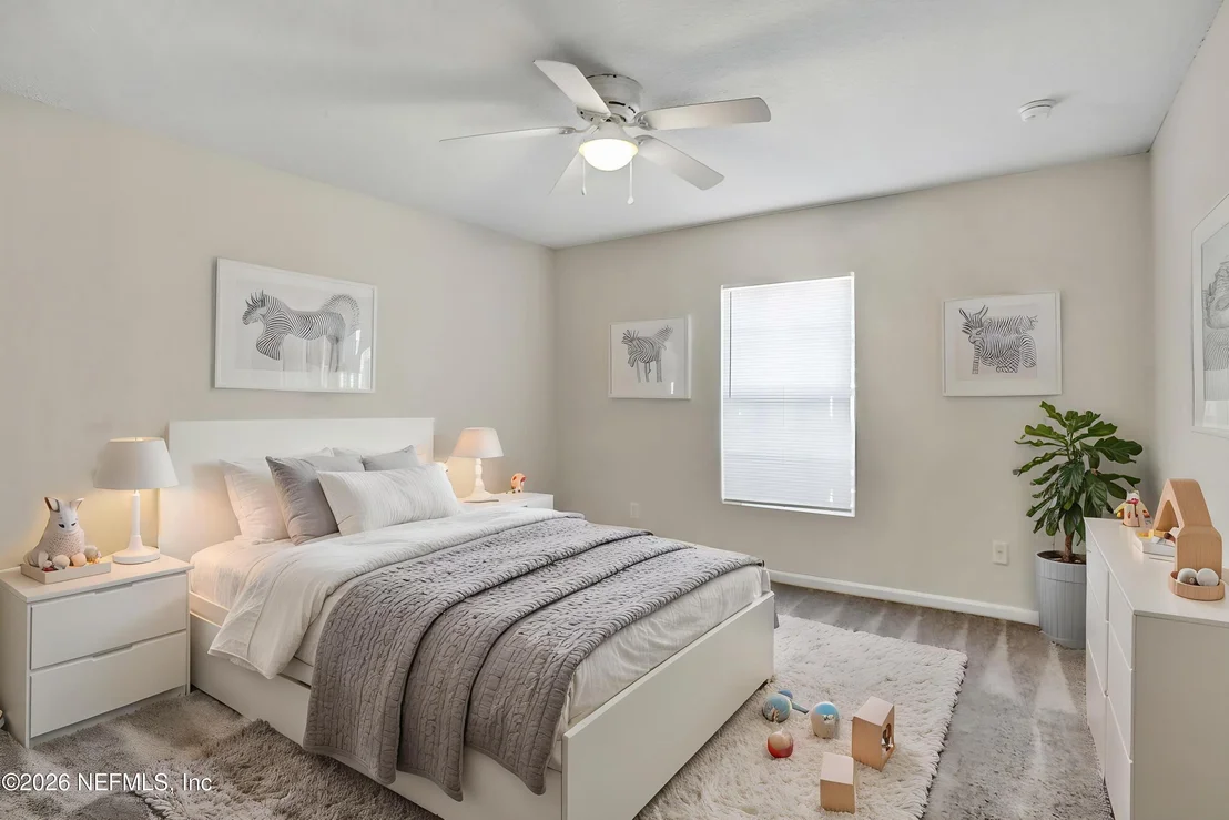 Photo of 8401 JASPER Avenue