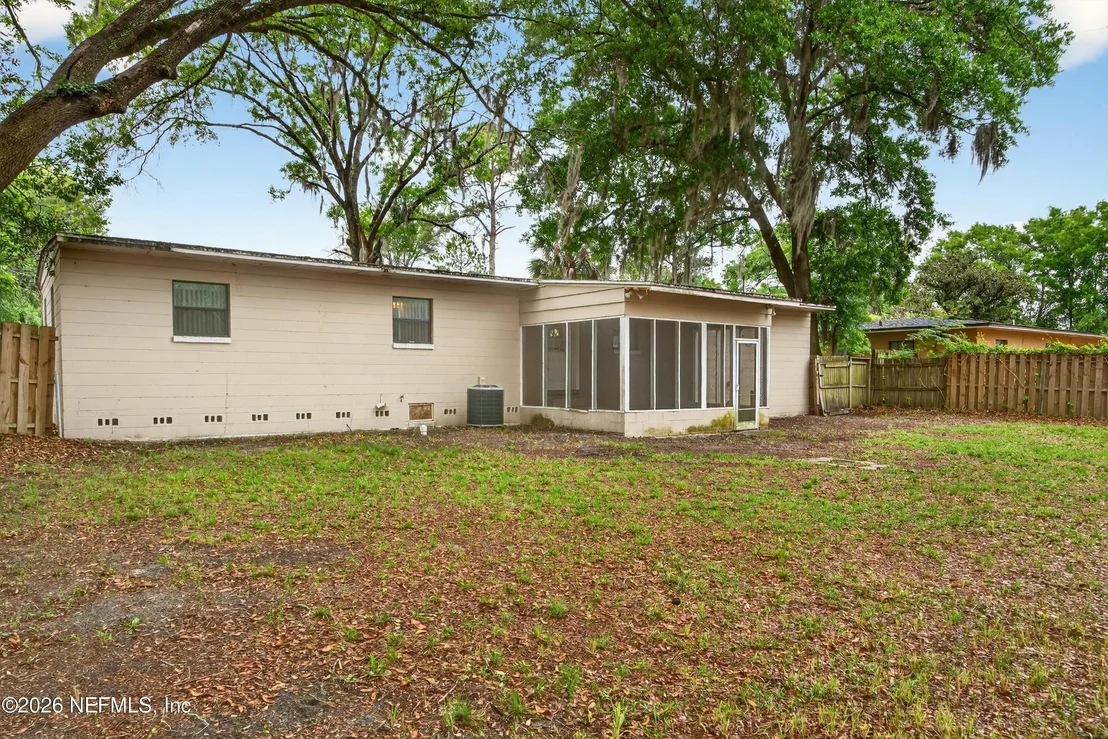 Photo of 4231 RENDALE Drive N
