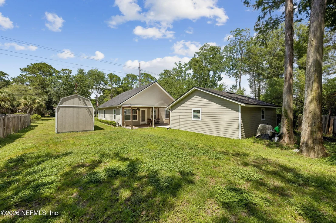 Photo of 9922 BRADLEY Road
