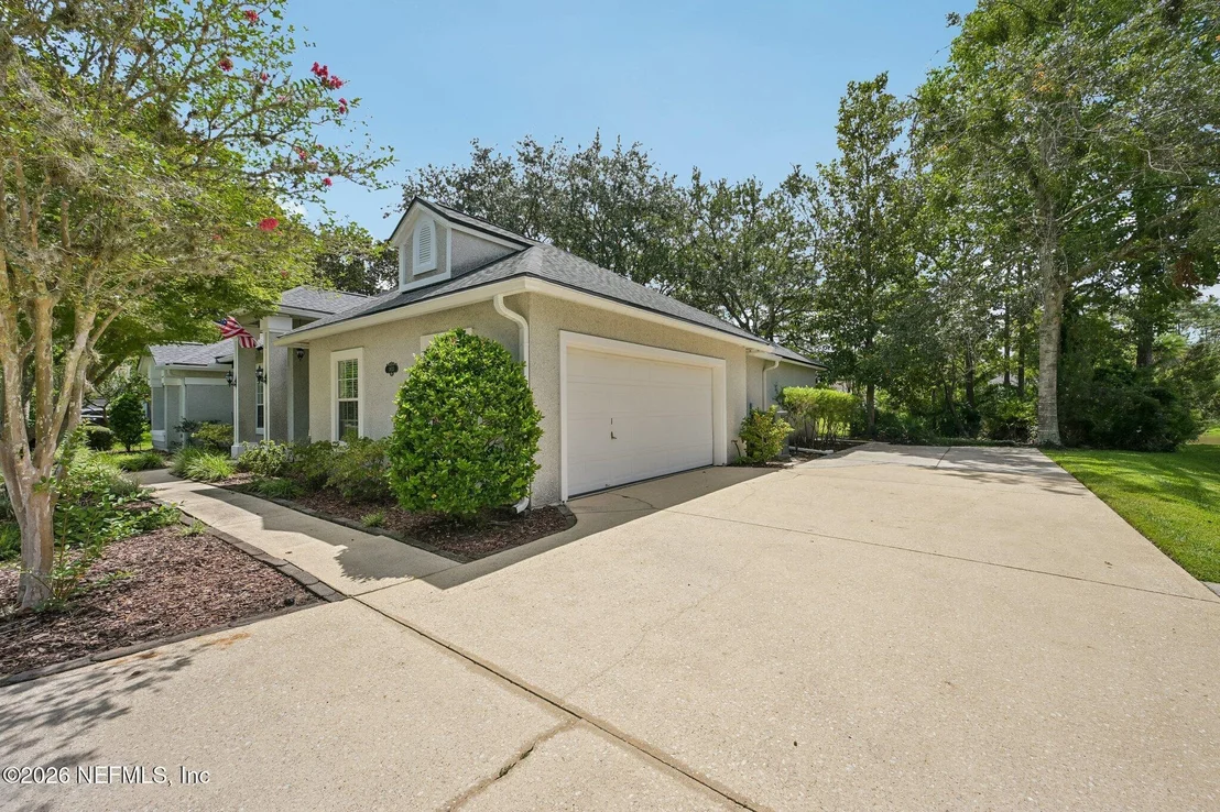 Photo of 1833 BLUEBONNET Way
