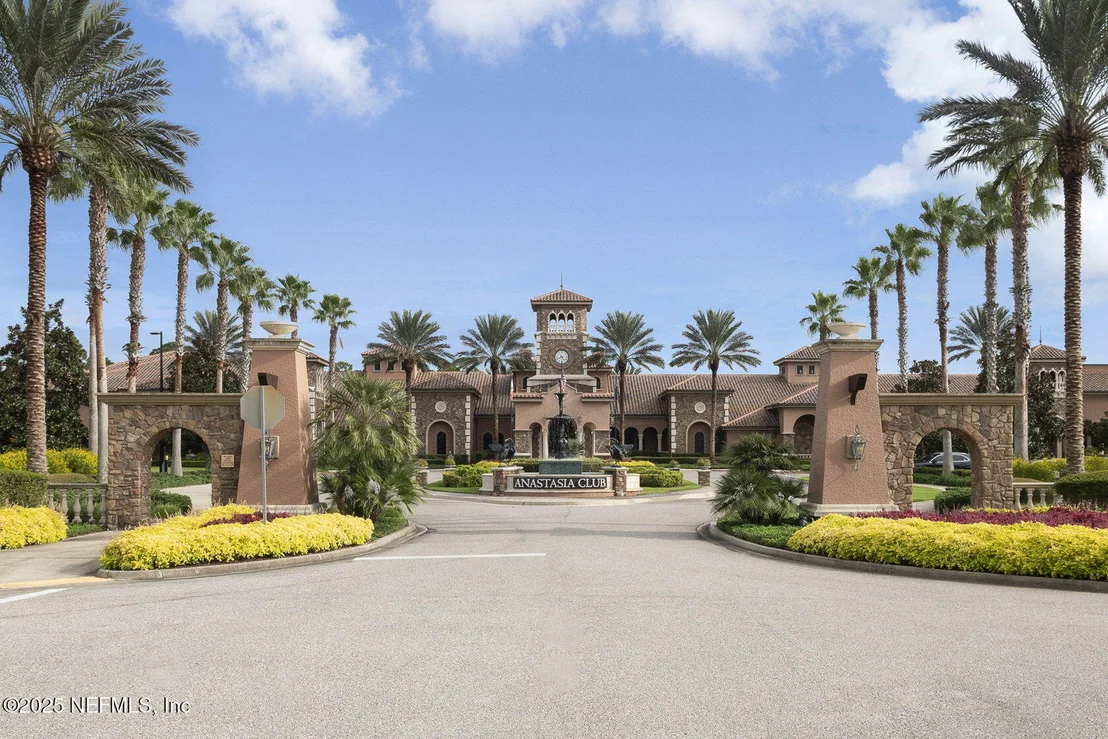 Photo of 263 FOREST SPRING Drive