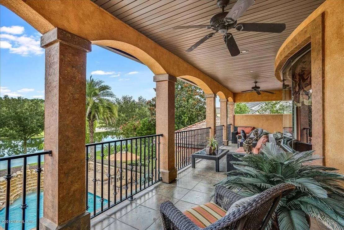 Photo of 1180 REGISTRY Boulevard