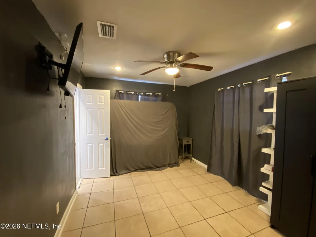Photo of 6400 DIANE Road