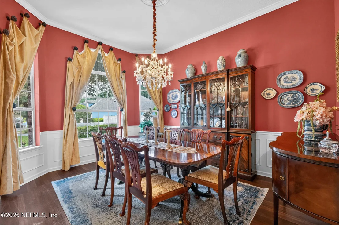 Photo of 832 RILEY Lane