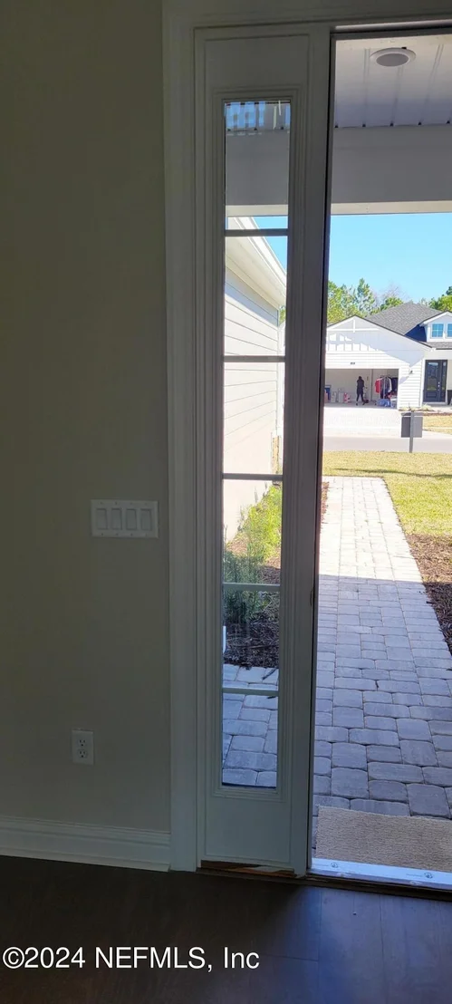 Photo of 451 HILLENDALE Circle