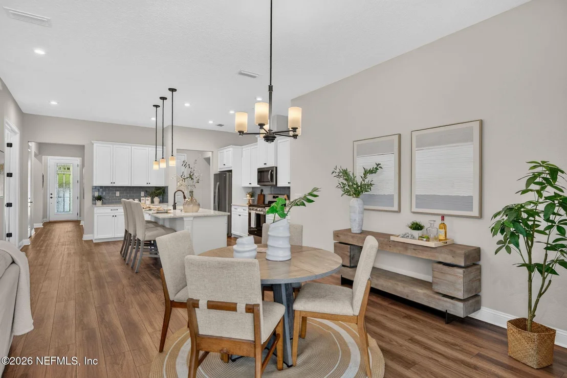 Photo of 186 LADYSLIPPER Drive
