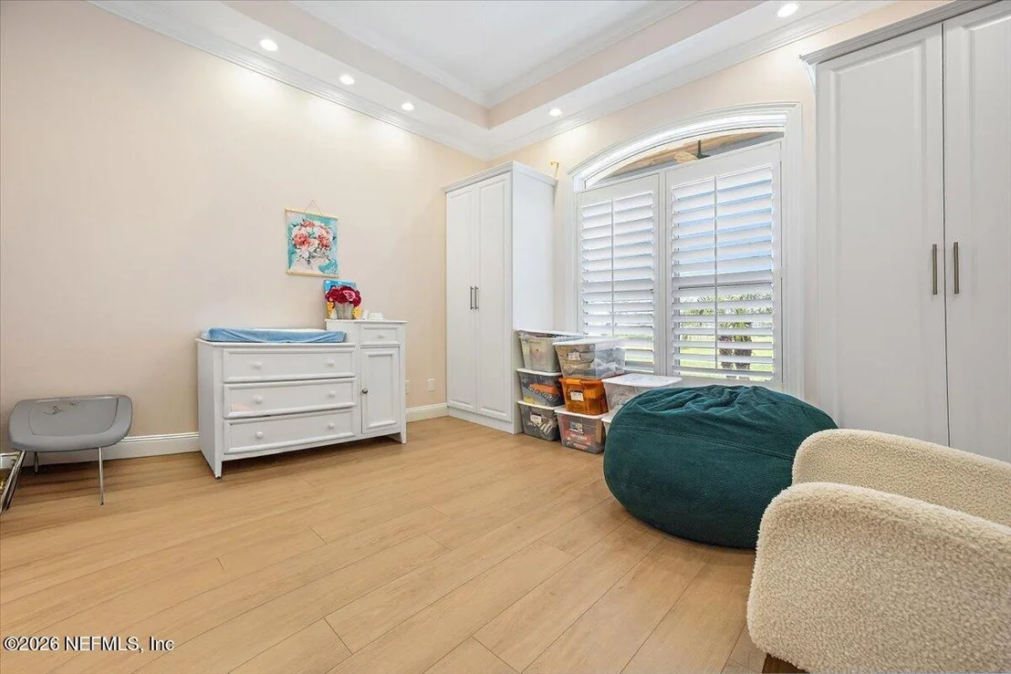 Photo of 2240 SHORE Drive