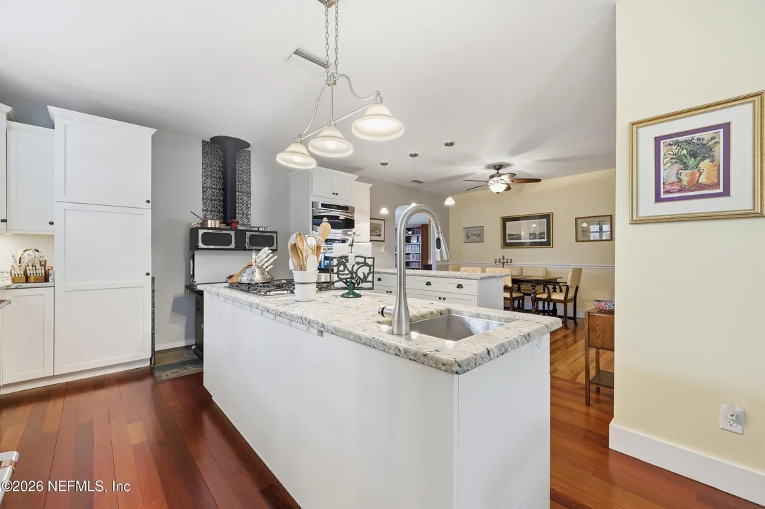 Photo of 17 SYLVAN Drive