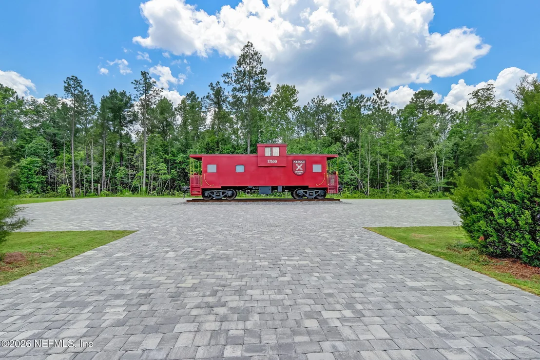 Photo of 86221 EXPRESS Court