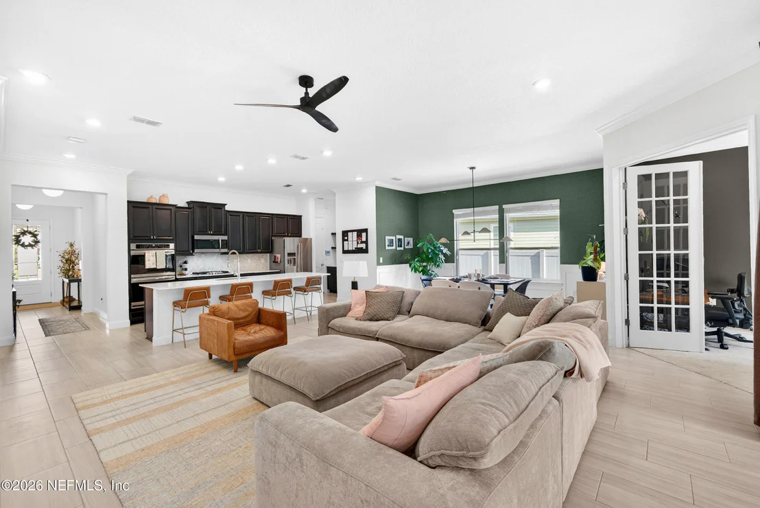 Photo of 241 DOSEL Lane