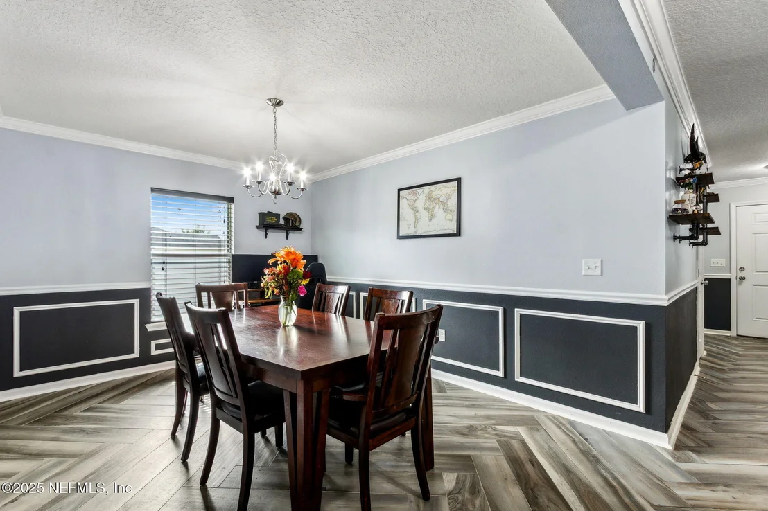 Photo of 7455 STEVENTON Way