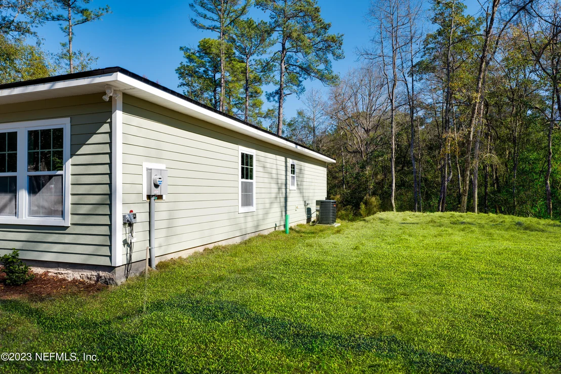 Photo of 1886 OPENWOODS Road