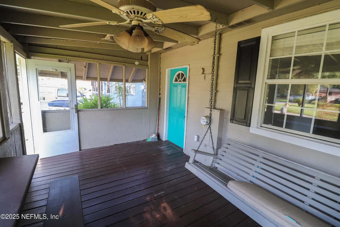 Photo of 3390 SHERIDAN Road
