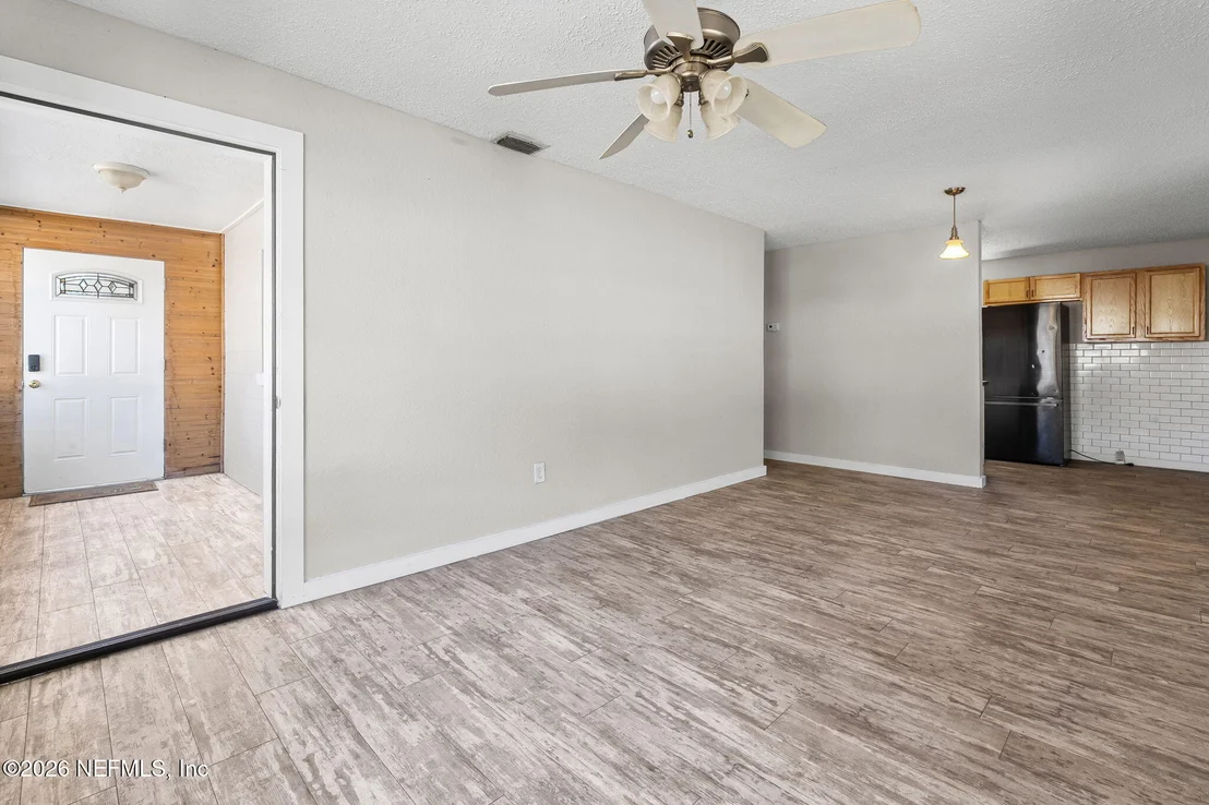 Photo of 503 WILSON Road