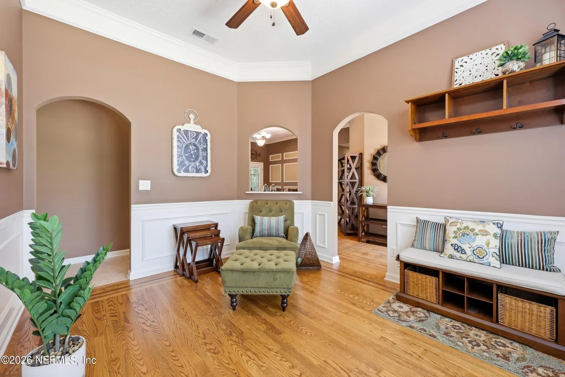 Photo of 1587 SCOTTRIDGE Lane