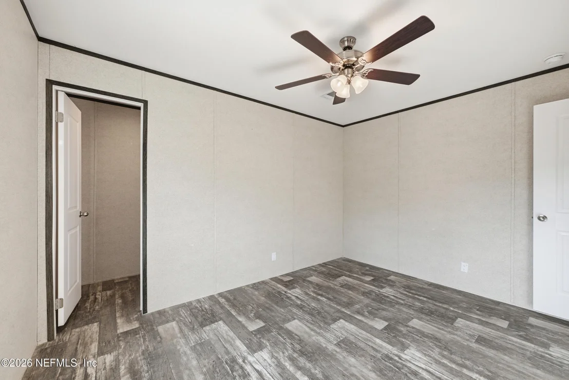 Photo of 352 N COUNTY ROAD 315
