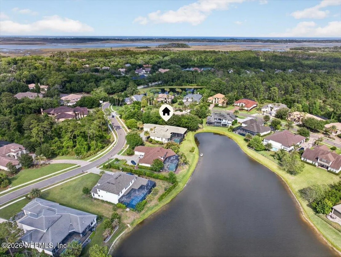 Photo of 161 N RIVER Drive