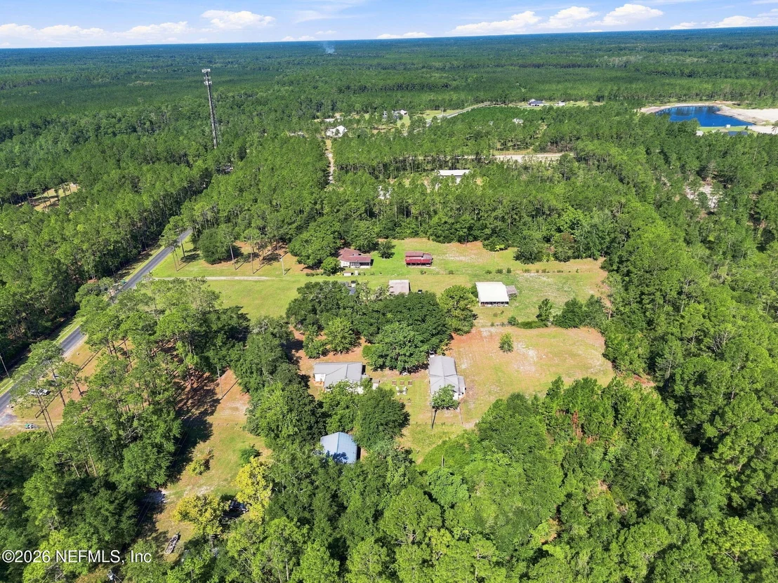 Photo of 33485 MEADOWS Lane